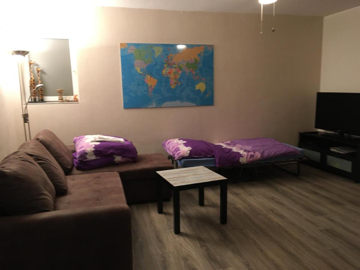 Ferienwohnung - Monteurwohnung Familie Houri Neupotz Buitenkant foto