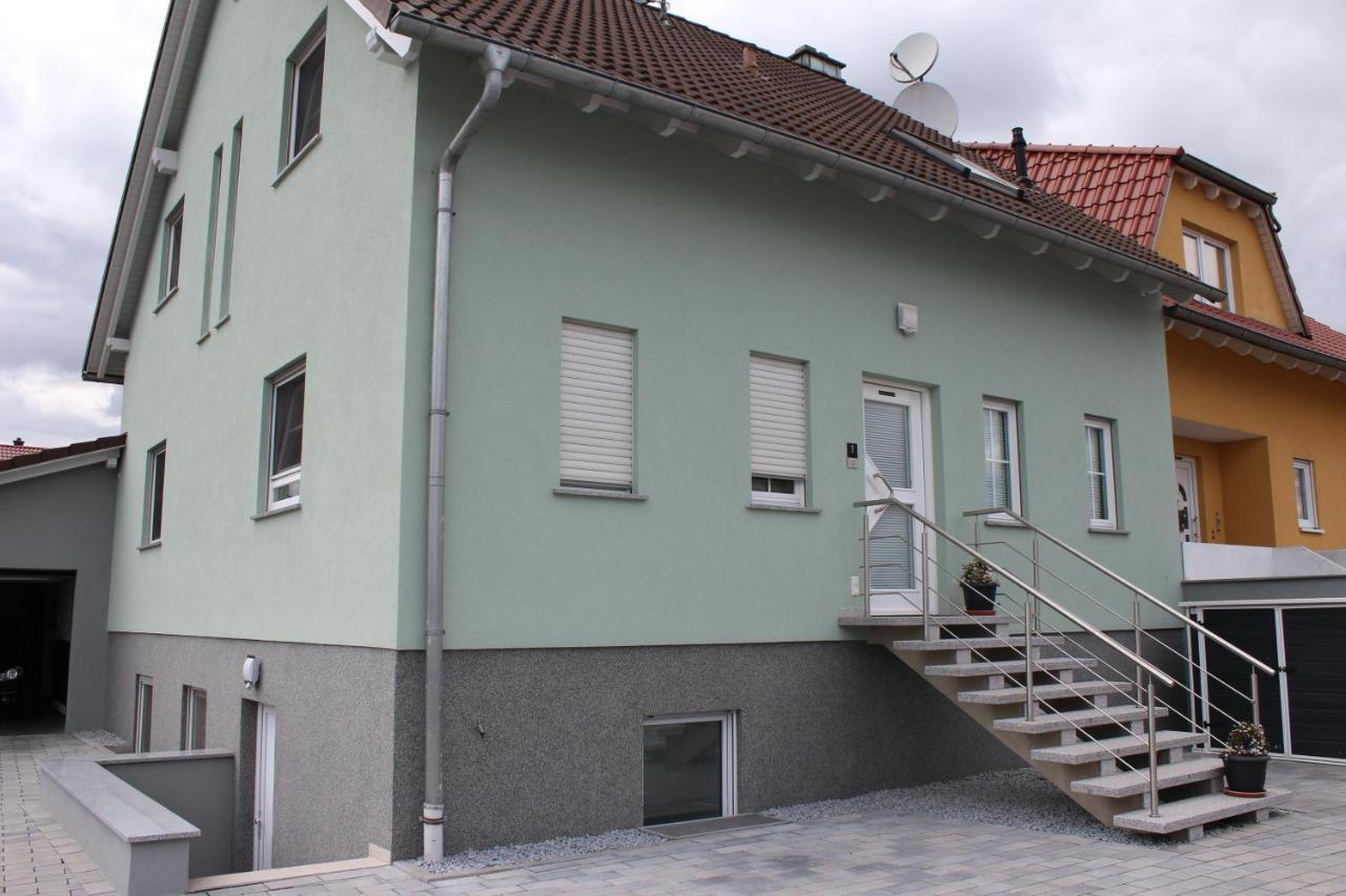 Ferienwohnung - Monteurwohnung Familie Houri Neupotz Buitenkant foto